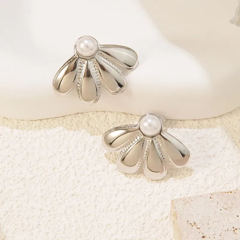 Aretes