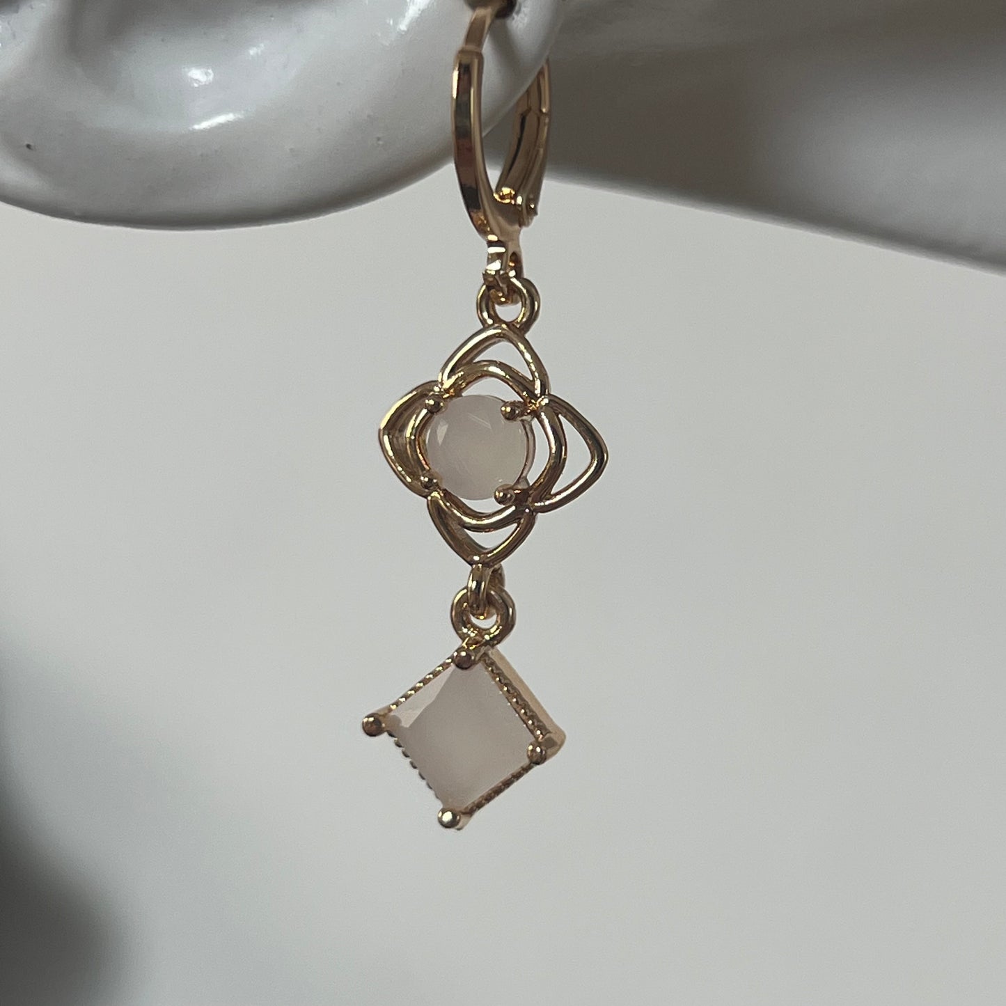 Aretes