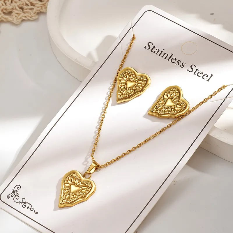 Set de Collar y Aretes