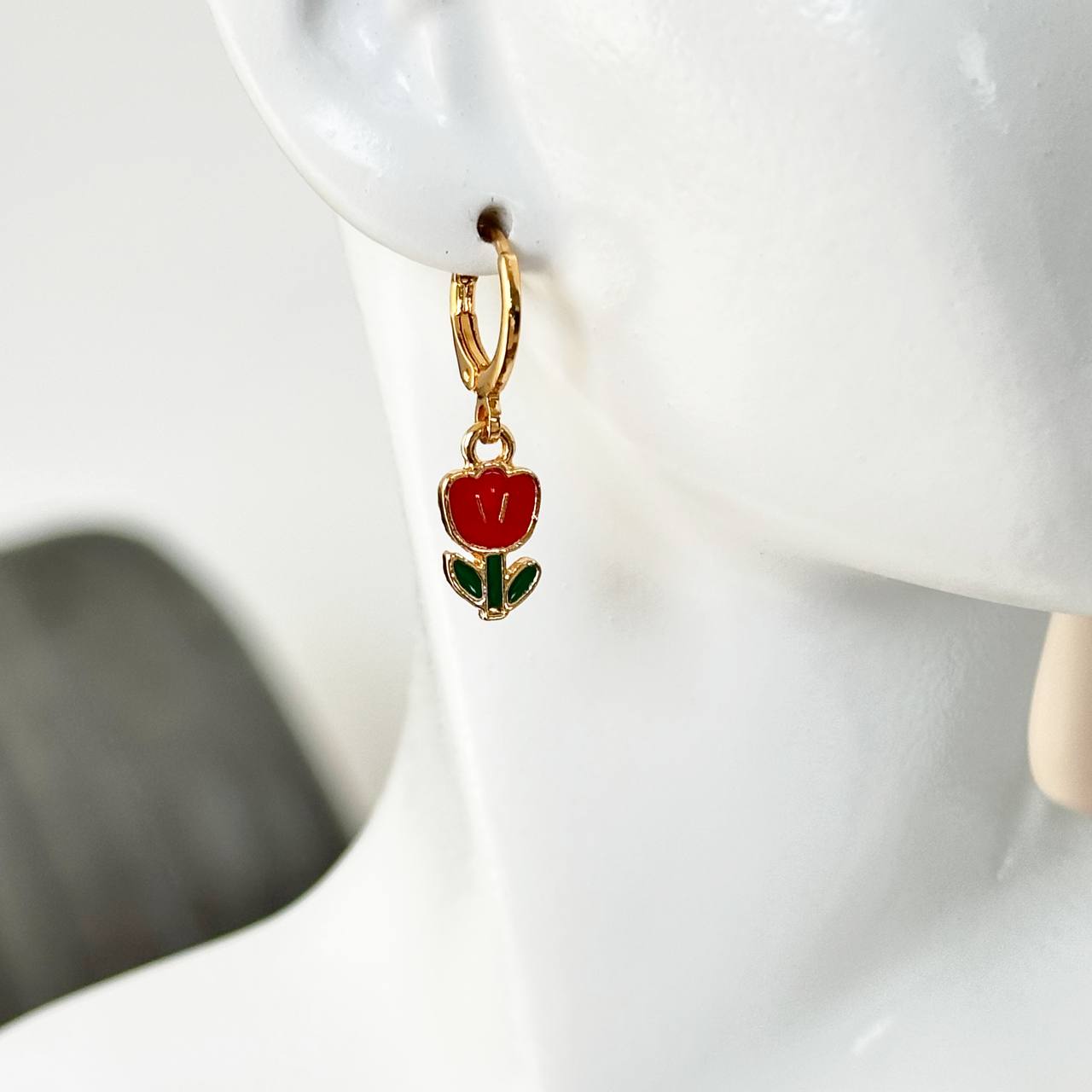 Aretes