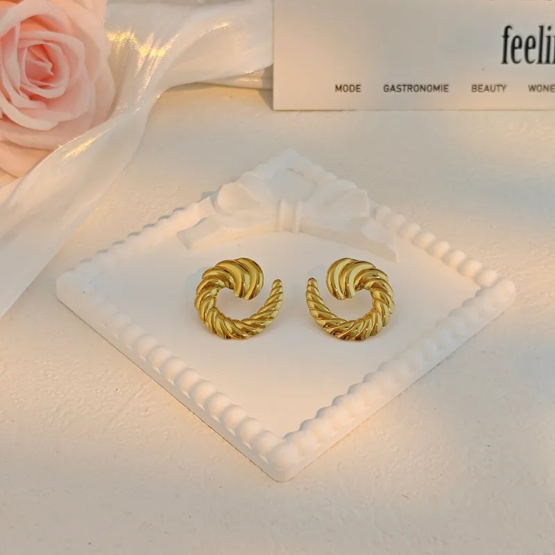 Aretes