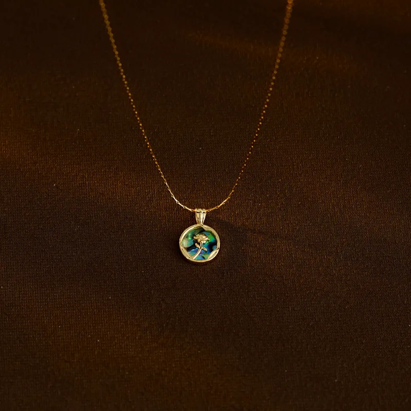 Collar