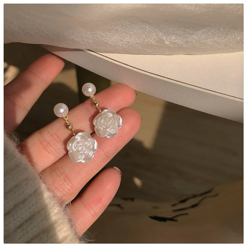 Aretes