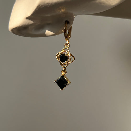 Aretes