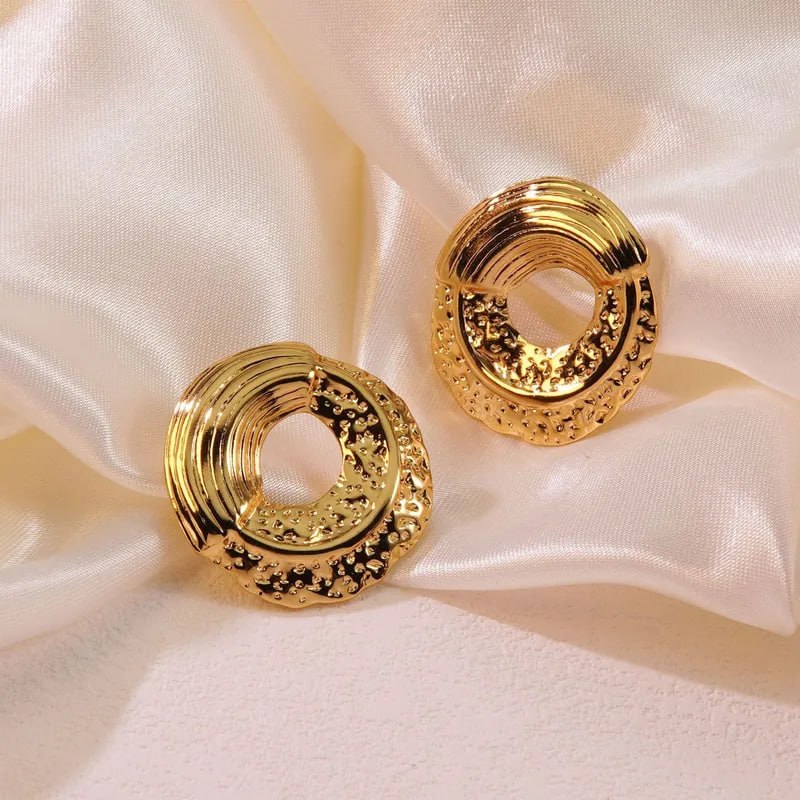 Aretes