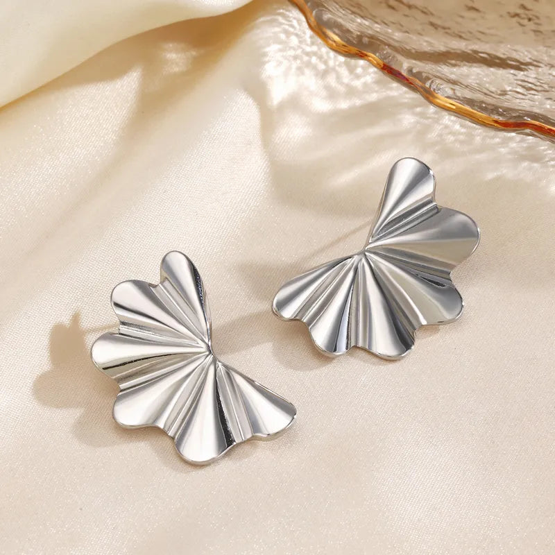 Aretes