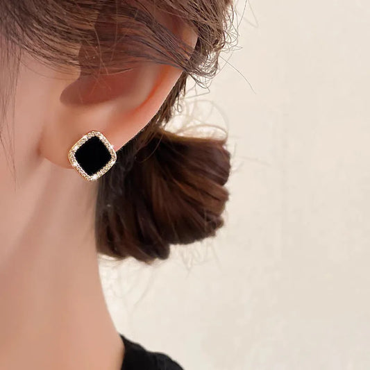 Aretes