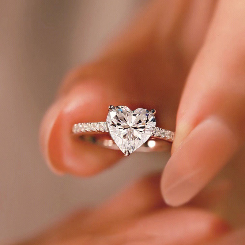 Anillo de Corazón