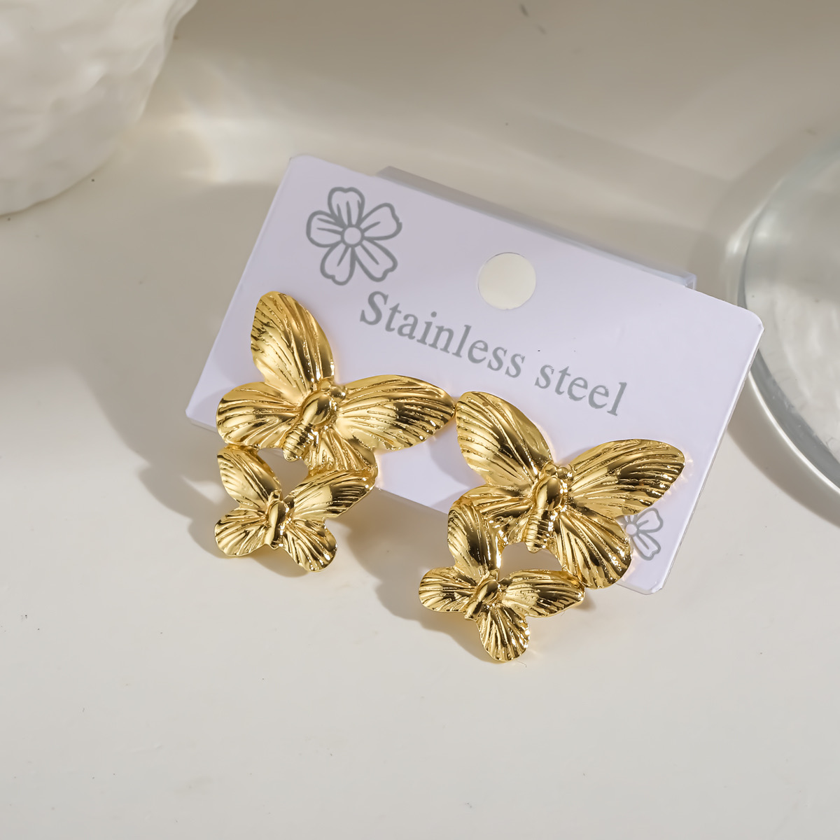 Aretes